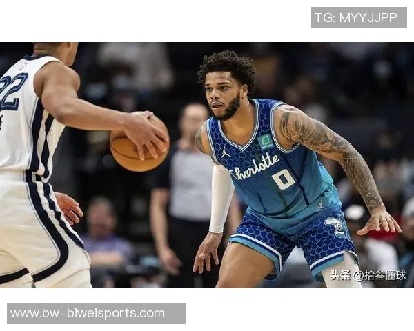 活力四射的迈尔斯布里奇斯半场表现出色贡献12分8板正负值高达9 活力四射的迈尔斯布里奇斯半场表现出色贡献12分8板正负值高达9