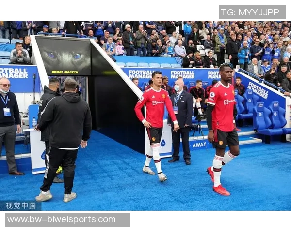 博格巴携妻子共同推出个人服装品牌PogbaMDXCIII引发关注 博格巴携妻子共同推出个人服装品牌PogbaMDXCIII引发关注