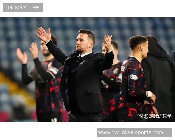 21岁弗格森开场18秒遭铲伤坚持6分钟被换下球队遭遇十场零进球困境